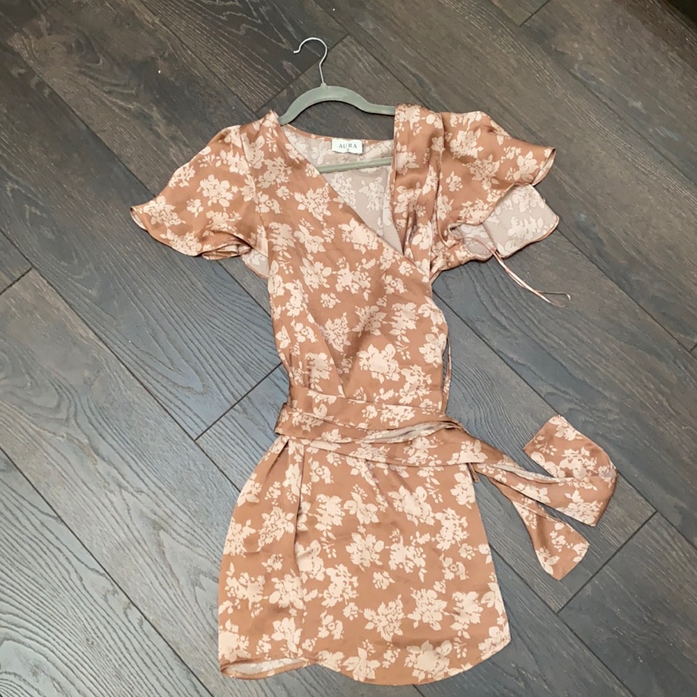 Worn once! Beautiful cocktail mini dress . Dress up or down